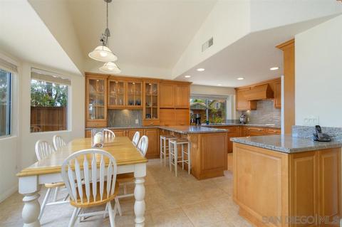 12603 Hedgetree Ct, Poway, CA 92064 photo 7