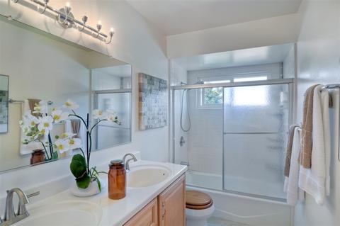 1018 Avocado Ave, Escondido, CA 92026 photo 14