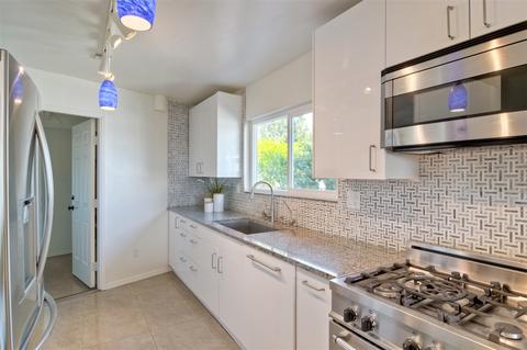 1018 Avocado Ave, Escondido, CA 92026 photo 10