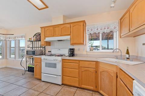 2552 Alta Viva Ln, Boulevard, CA 91905 photo 6