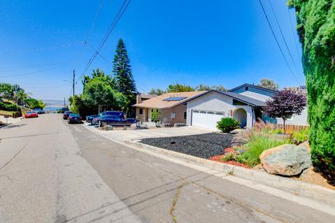 1638 Portola Ave, Spring Valley, CA 91977 photo 3