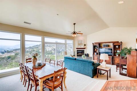 8599 Sky Rim Dr, Lakeside, CA 92040 photo 3