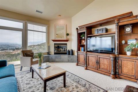 8599 Sky Rim Dr, Lakeside, CA 92040 photo 4