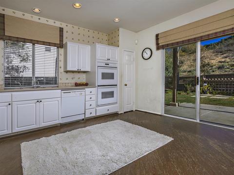 3422 Avocado Vista Ln, Fallbrook, CA 92028 photo 8