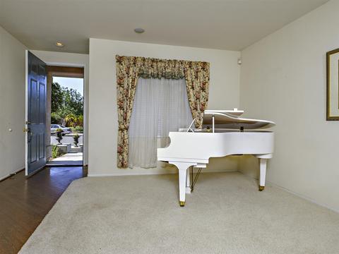 3422 Avocado Vista Ln, Fallbrook, CA 92028 photo 18