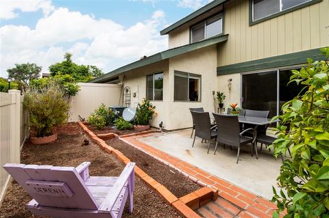 392 Roundtree Gln, Escondido, CA 92026 photo 13