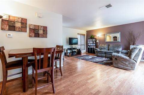 392 Roundtree Gln, Escondido, CA 92026 photo 4