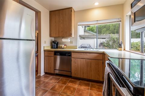 392 Roundtree Gln, Escondido, CA 92026 photo 7