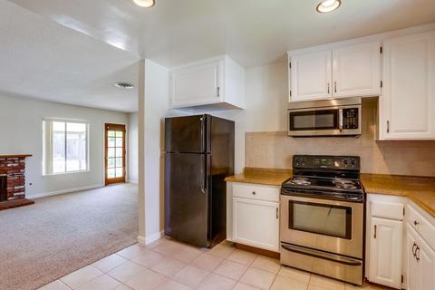 614 Aster St, Escondido, CA 92027 photo 9
