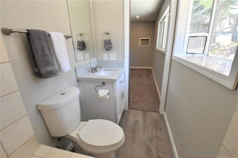 8435 Prospect Ave, Santee, CA 92071 photo 17