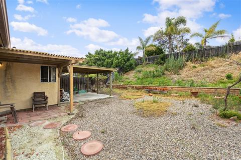 4556 Royal Oak Dr, Oceanside, CA 92056 photo 17
