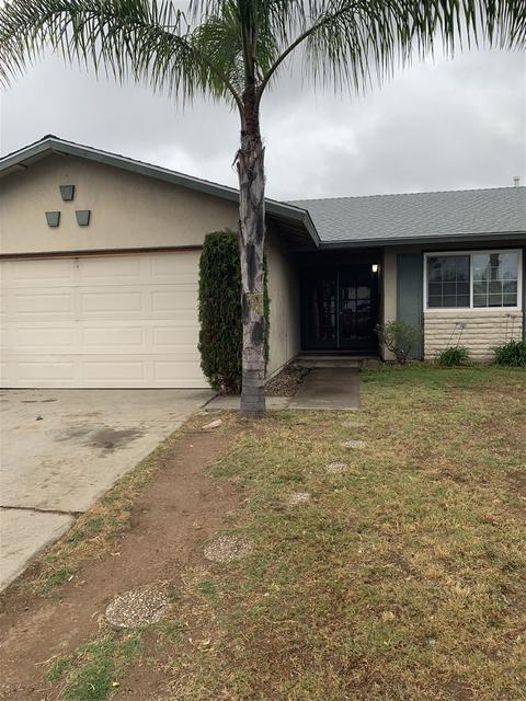 1120 Daisy St, Escondido, CA 92027 photo 2