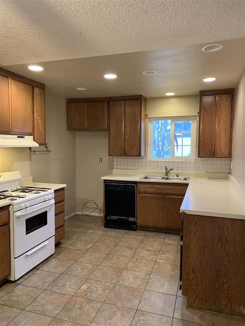 1120 Daisy St, Escondido, CA 92027 photo 7