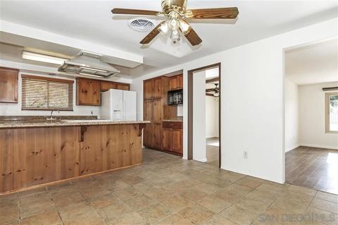 2103 Alexander Dr, Escondido, CA 92025 photo 8