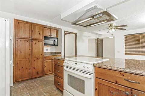 2103 Alexander Dr, Escondido, CA 92025 photo 12