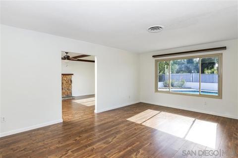 2103 Alexander Dr, Escondido, CA 92025 photo 3