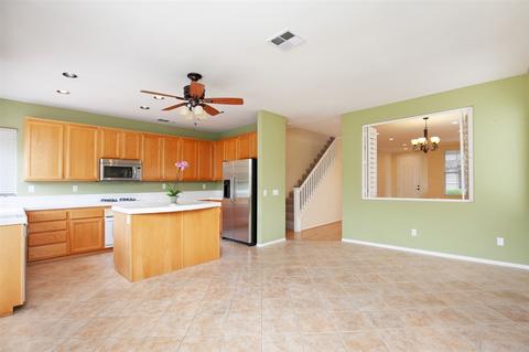 1750 Nolina Ct, Carlsbad, CA 92011 photo 3