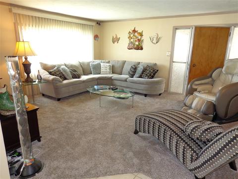 27 Blue Sky Ln, Oceanside, CA 92056 photo 3
