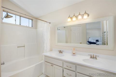 1215 Adobe Ter, Vista, CA 92081 photo 17