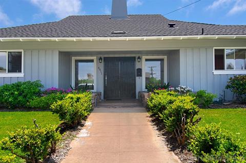 8811 Nottingham Pl, La Jolla, CA 92037 photo 1