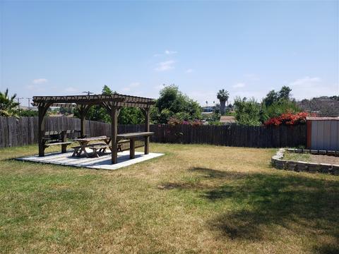852 Banock St, Spring Valley, CA 91977 photo 2