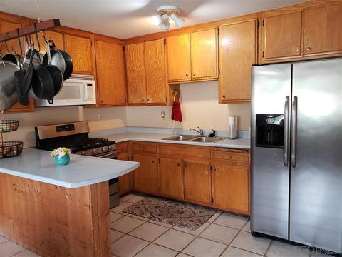 852 Banock St, Spring Valley, CA 91977 photo 4
