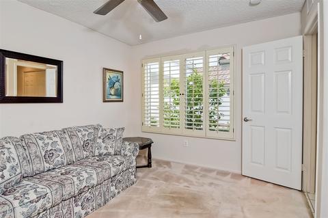 4705 Barcelona Way, Oceanside, CA 92056 photo 17