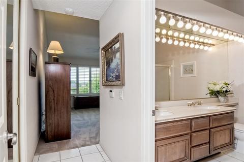 4705 Barcelona Way, Oceanside, CA 92056 photo 14