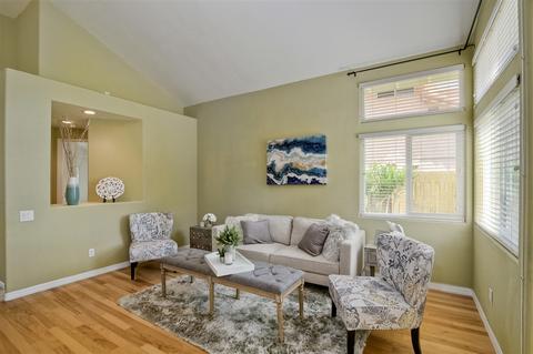 2165 Anda Lucia Way, Oceanside, CA 92056 photo 4