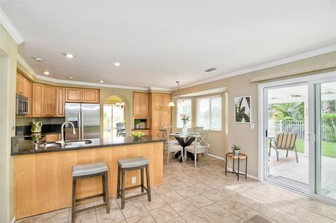 2165 Anda Lucia Way, Oceanside, CA 92056 photo 22
