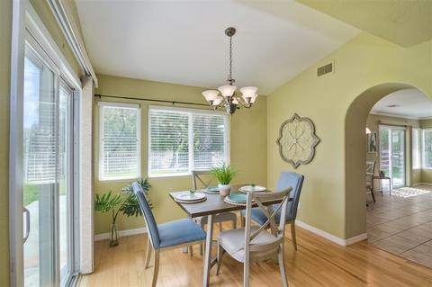 2165 Anda Lucia Way, Oceanside, CA 92056 photo 9