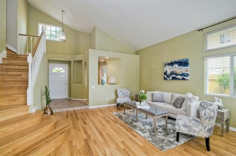 2165 Anda Lucia Way, Oceanside, CA 92056 photo 5