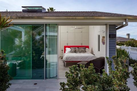 5681 Dolphin Pl, La Jolla, CA 92037 photo 9
