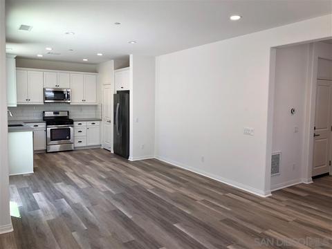 8505 Starling Ln, Santee, CA 92071 photo 4