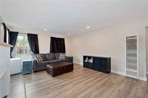 9486 Los Coches, Lakeside, CA 92040 photo 2