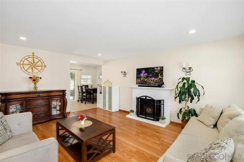 376 Eddie Dr, Vista, CA 92083 photo 1