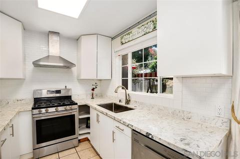 376 Eddie Dr, Vista, CA 92083 photo 8