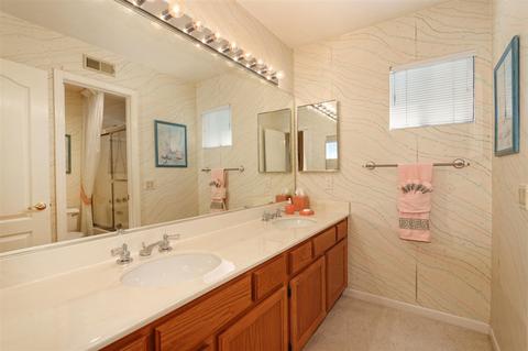 9038 Summerhill Pt, Alpine, CA 91901 photo 18