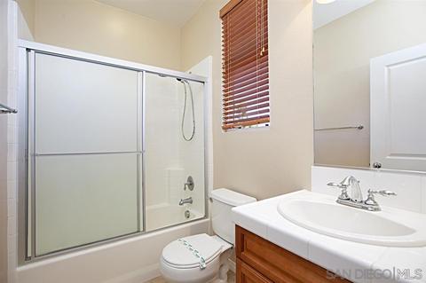 1196 Breakaway Dr, Oceanside, CA 92057 photo 21