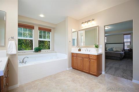 1196 Breakaway Dr, Oceanside, CA 92057 photo 13