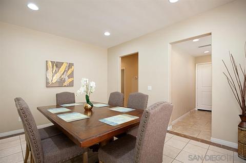 1196 Breakaway Dr, Oceanside, CA 92057 photo 8