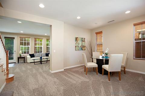 1196 Breakaway Dr, Oceanside, CA 92057 photo 5