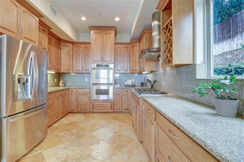 2076 Elevado Rd, Vista, CA 92084 photo 5
