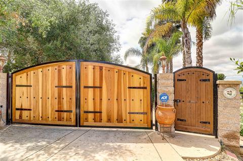 2076 Elevado Rd, Vista, CA 92084 photo 25