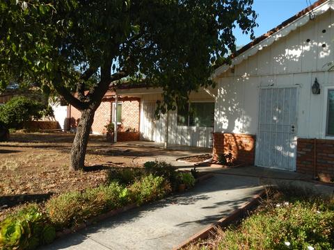 644 Hunter St, Ramona, CA 92065 photo 1