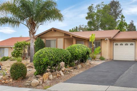 1387 Peacock Blvd, Oceanside, CA 92056 photo 1
