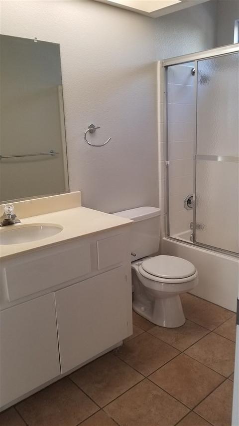 758 Lockwood Pl, Oceanside, CA 92057 photo 10