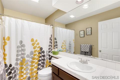 10118 Bilteer Ct, Santee, CA 92071 photo 17