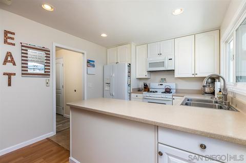 9601 Halberns Blvd, Santee, CA 92071 photo 14