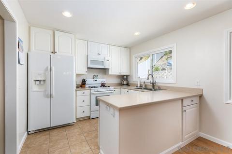 9601 Halberns Blvd, Santee, CA 92071 photo 13